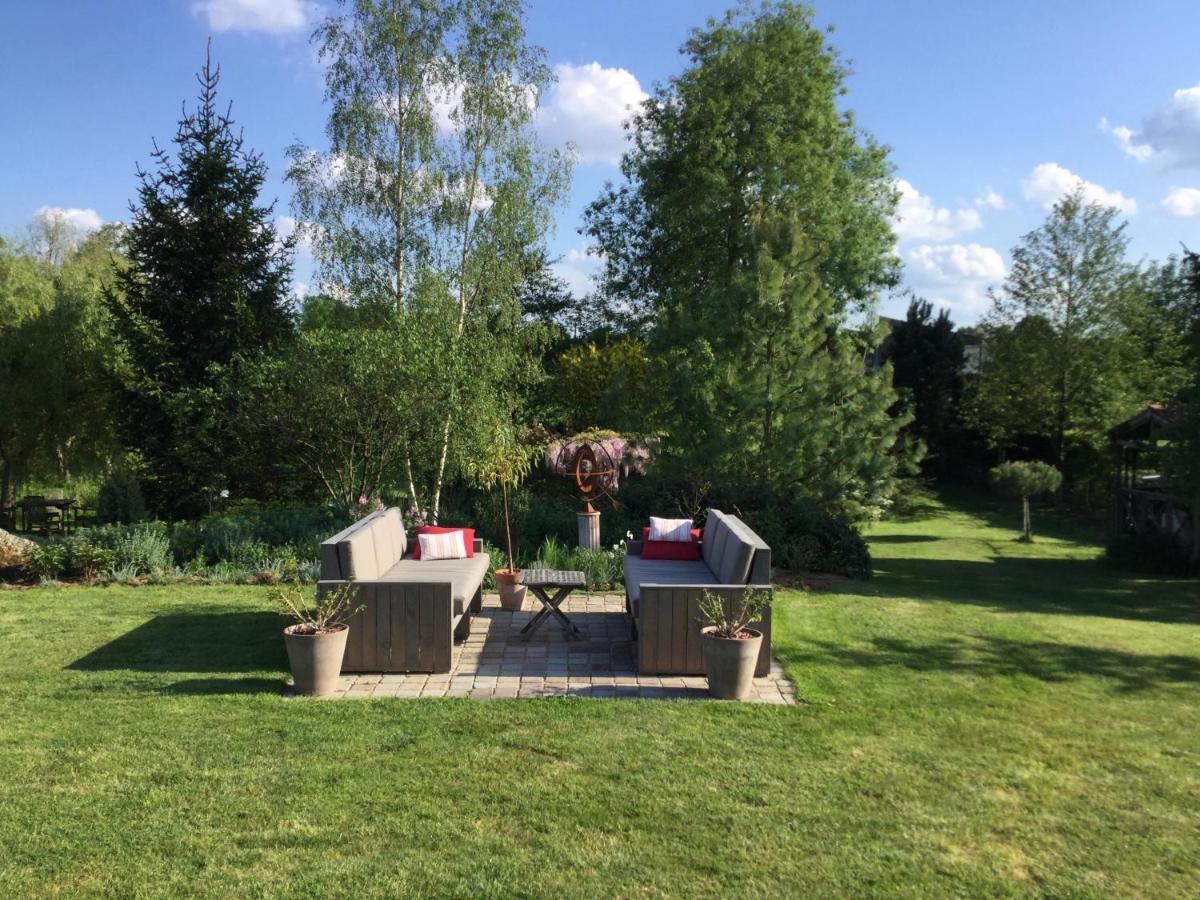 Bed and Breakfast Les Epis Du Vent Adilly Екстер'єр фото