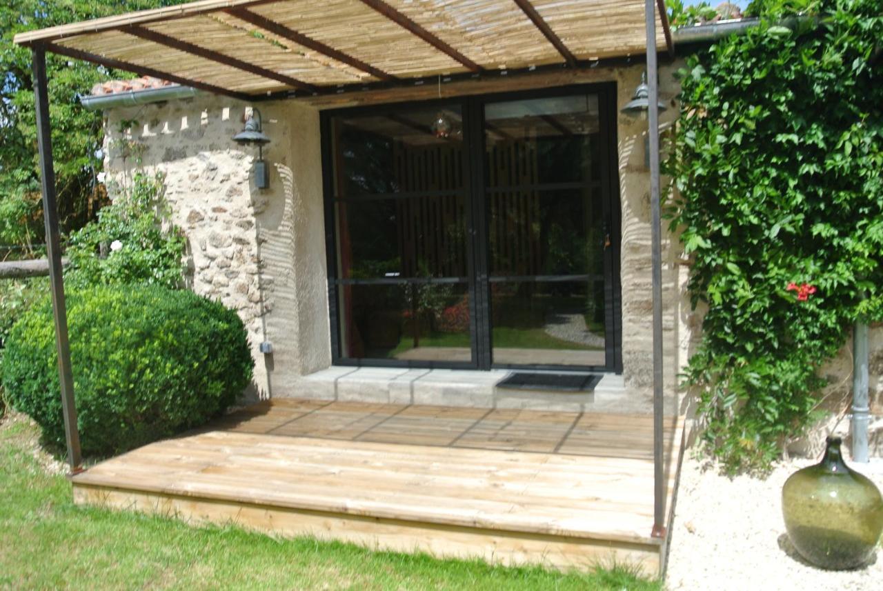 Bed and Breakfast Les Epis Du Vent Adilly Екстер'єр фото